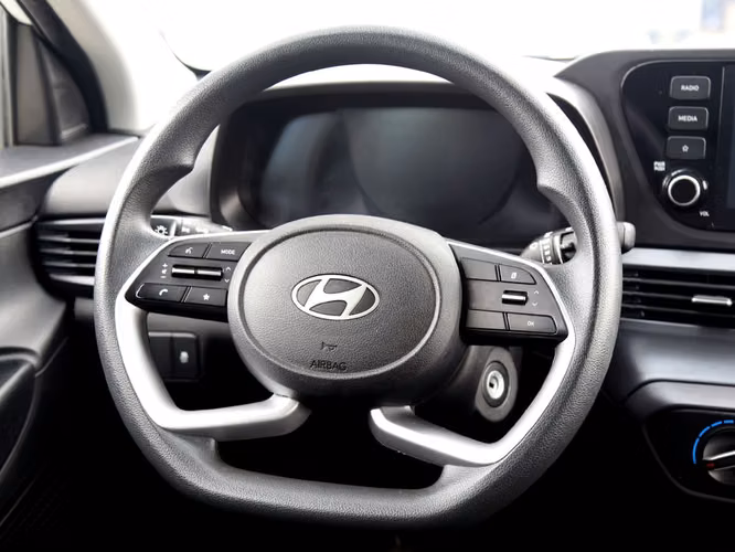HYUNDAI I20 2025 - Imagen 16