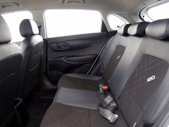 HYUNDAI I20 2025 - Imagen 20