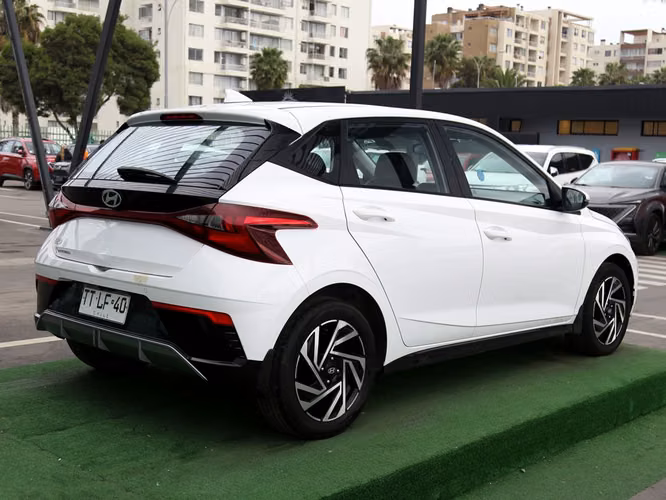 HYUNDAI I20 2025 - Imagen 6