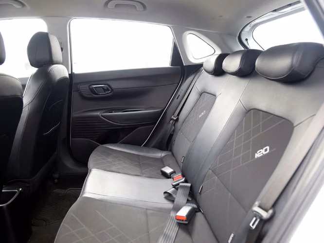 HYUNDAI I20 2025 - Imagen 20