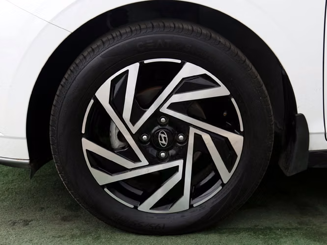 HYUNDAI I20 2025 - Imagen 10