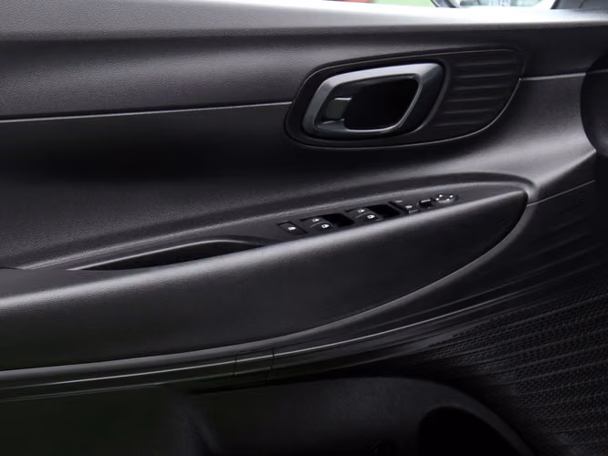 HYUNDAI I20 2025 - Imagen 11