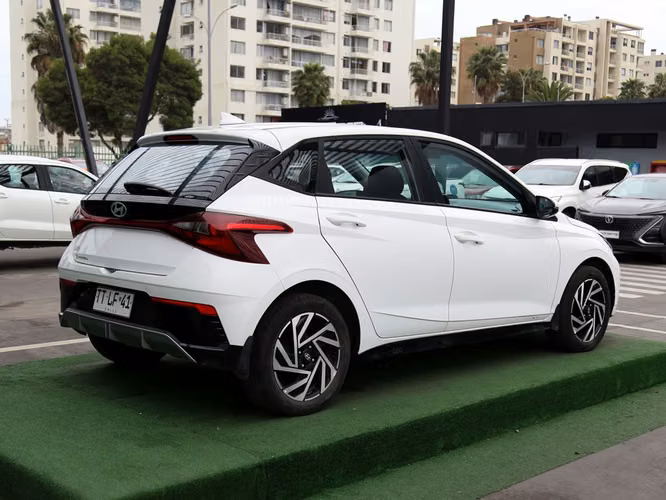 HYUNDAI I20 2025 - Imagen 6