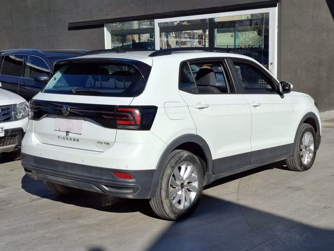 VOLKSWAGEN T-CROSS 2024 - Imagen 6