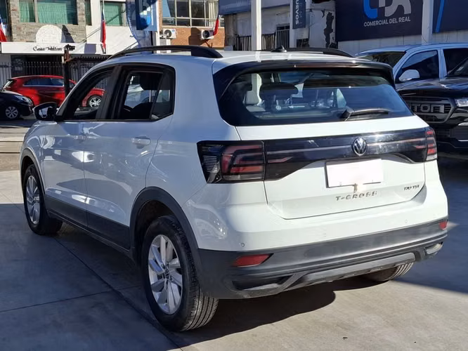 VOLKSWAGEN T-CROSS 2024 - Imagen 8