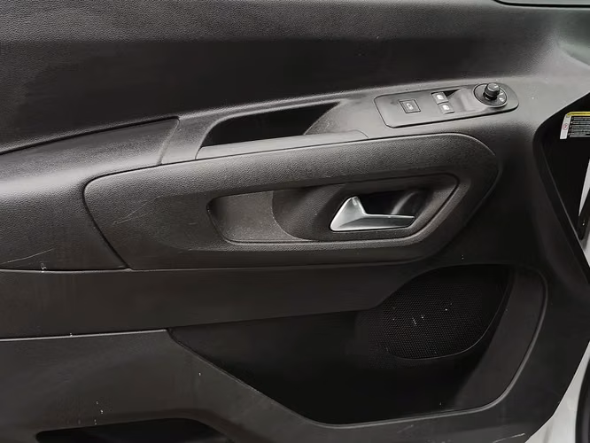 PEUGEOT PARTNER 2025 - Imagen 12