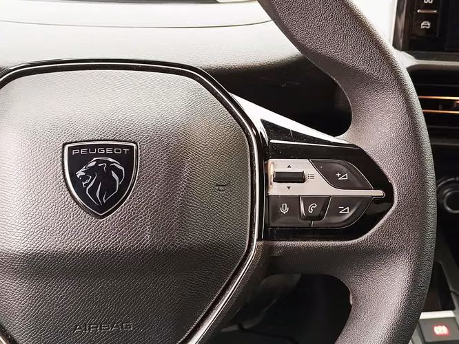 PEUGEOT PARTNER 2025 - Imagen 18