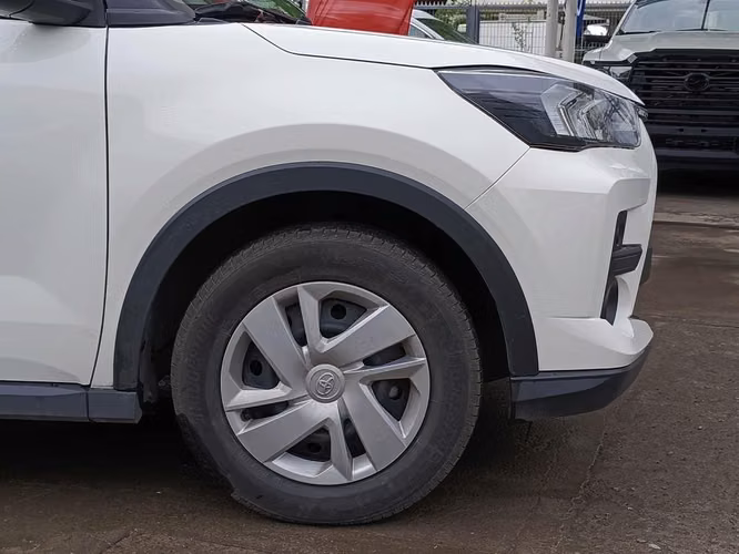 TOYOTA RAIZE 2025 - Imagen 6