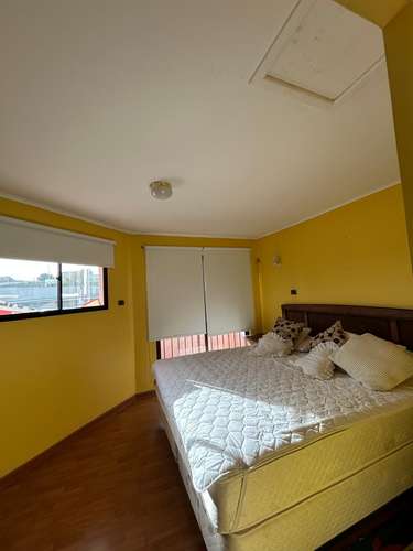 ARRIENDO CASA EN COQUIMBO, AL FRENTE DE LA UNIVERSIDAD CATÓLICA DEL NORTE, 3 DORMITORIOS, 2 BAÑOS.