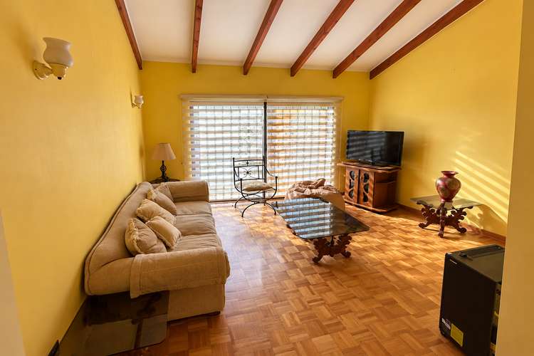 ARRIENDO CASA EN COQUIMBO, AL FRENTE DE LA UNIVERSIDAD CATÓLICA DEL NORTE, 3 DORMITORIOS, 2 BAÑOS.