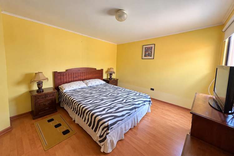 ARRIENDO CASA EN COQUIMBO, AL FRENTE DE LA UNIVERSIDAD CATÓLICA DEL NORTE, 3 DORMITORIOS, 2 BAÑOS.