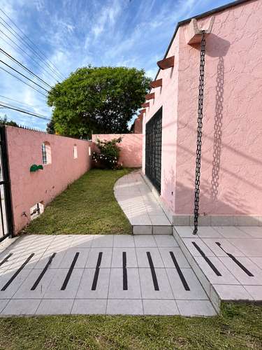 ARRIENDO CASA EN COQUIMBO, AL FRENTE DE LA UNIVERSIDAD CATÓLICA DEL NORTE, 3 DORMITORIOS, 2 BAÑOS.