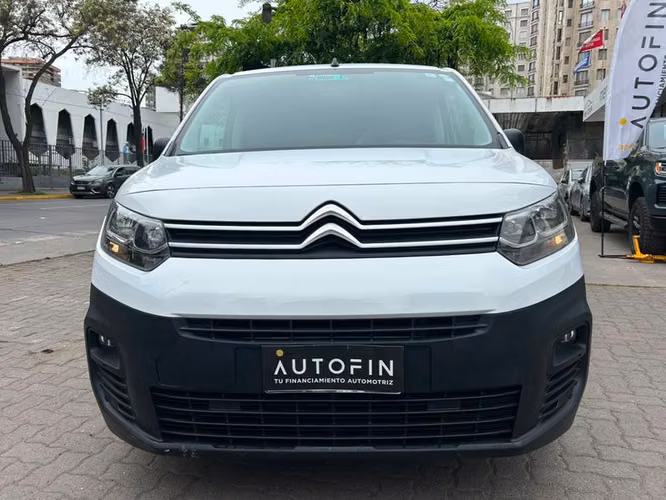 CITROEN BERLINGO BLUEHDI 1.5 - 2024 | 4916 - Imagen 2