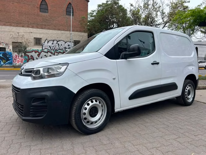 CITROEN BERLINGO BLUEHDI 1.5 - 2024 | 4916 - Imagen 3