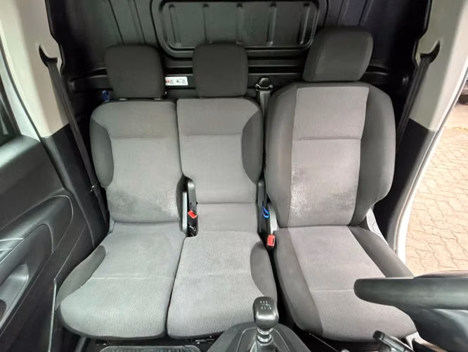 CITROEN BERLINGO BLUEHDI 1.5 - 2024 | 4916 - Imagen 16
