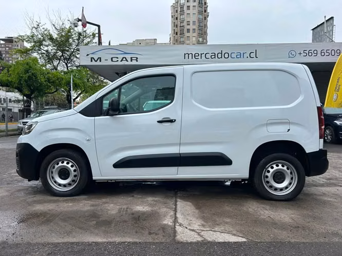 CITROEN BERLINGO BLUEHDI 1.5 - 2024 | 4915 - Imagen 4