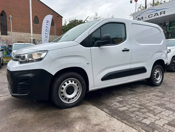 CITROEN BERLINGO BLUEHDI 1.5 - 2024 | 4915 - Imagen 3