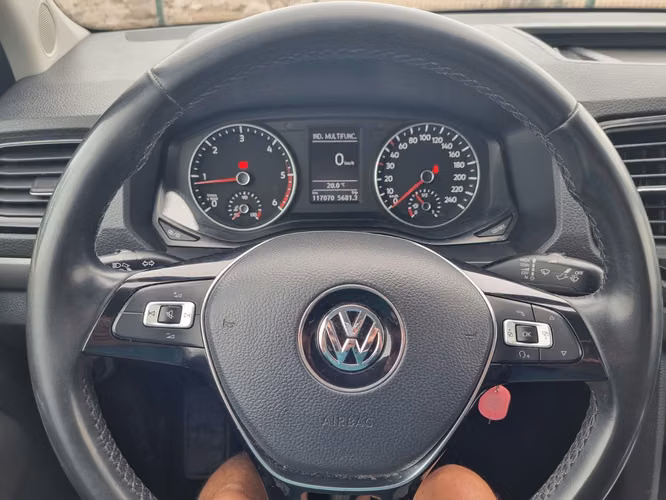 Volkswagen Amarok 2021 - Imagen 7