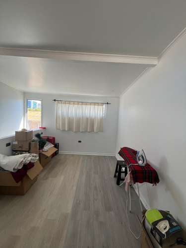 Hermosa casa de dos pisos remodelada - Imagen 5