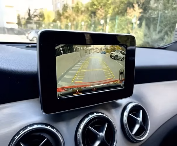 Mercedes Benz GLA 220d, año 2017