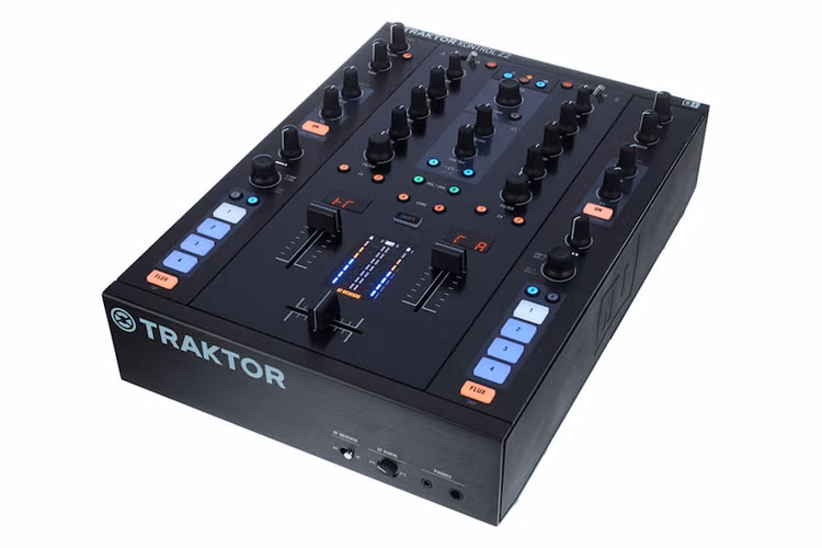 DJ SET COMPLETO; Tornamesas Audio-Technica + Mixer Traktor Z2 + Cases | OFERTA - Imagen 3