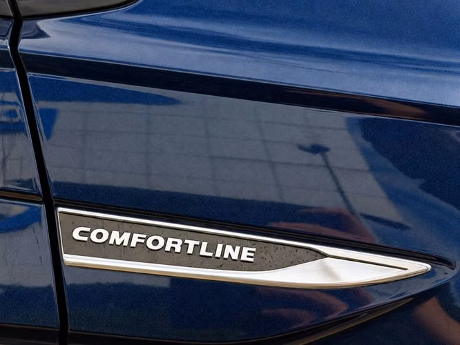 VOLKSWAGEN VIRTUS 1.6 MT5 COMFORTLINE ESC - 2019 | 4925 - Imagen 7