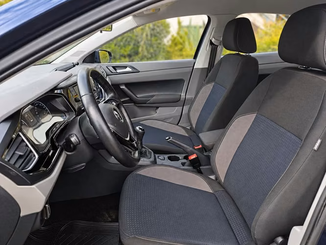 VOLKSWAGEN VIRTUS 1.6 MT5 COMFORTLINE ESC - 2019 | 4925 - Imagen 13