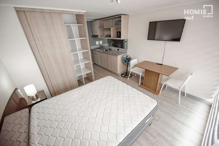 Arriendo departamento estudio a estrenar, semi amoblado - Estacionamiento - Metro Republica