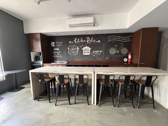 SE ARRIENDA HOME ESTUDIO, METRO ECUADOR, ESTACIÓN CENTRAL - Imagen 8