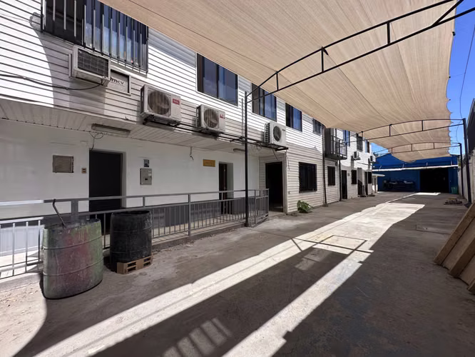 Titanium Propiedades Vende Galpón y Oficinas en San Bernardo