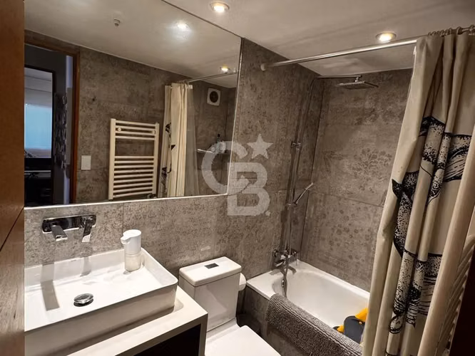 Remodelado con jardín y quincho - Imagen 13