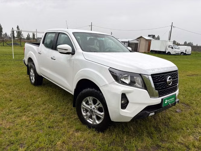 Nissan Navara 2022 XE