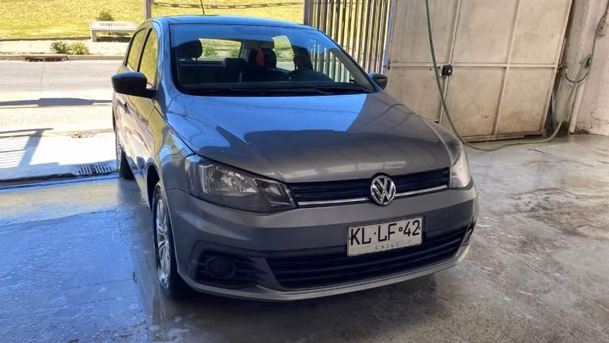 Wolkswagen gol 1.6  2018 Comfotline - Imagen 5