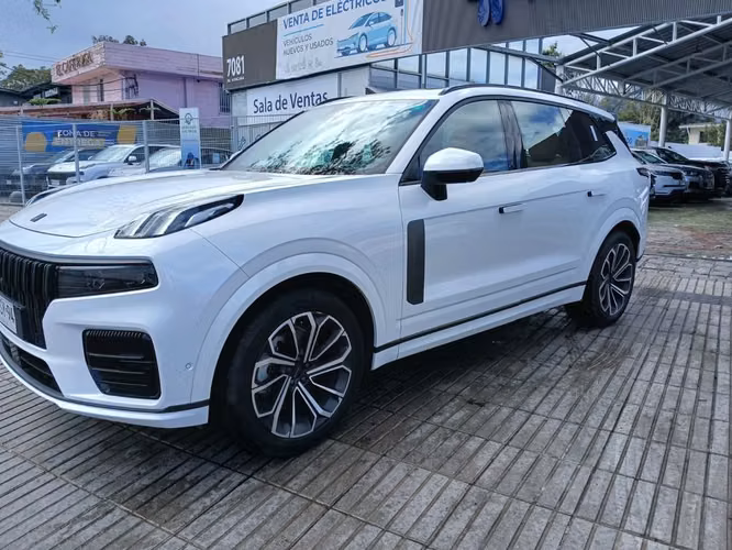 LYNK&CO 09 2025