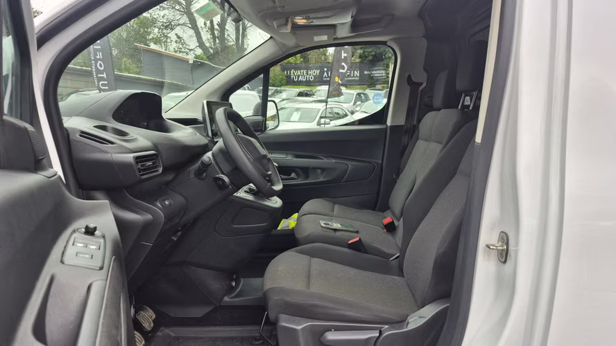 PEUGEOT PARTNER L1 2024 - Imagen 9