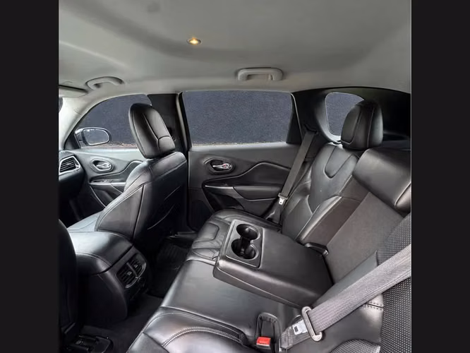 JEEP CHEROKEE LIMITED 2020 - Imagen 8