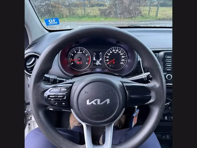 KIA SOLUTO  2024 - Imagen 7