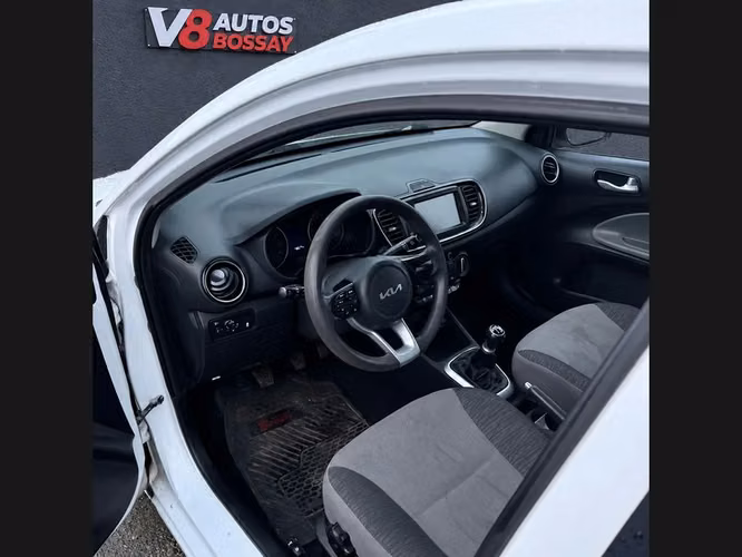 KIA SOLUTO  2024 - Imagen 4