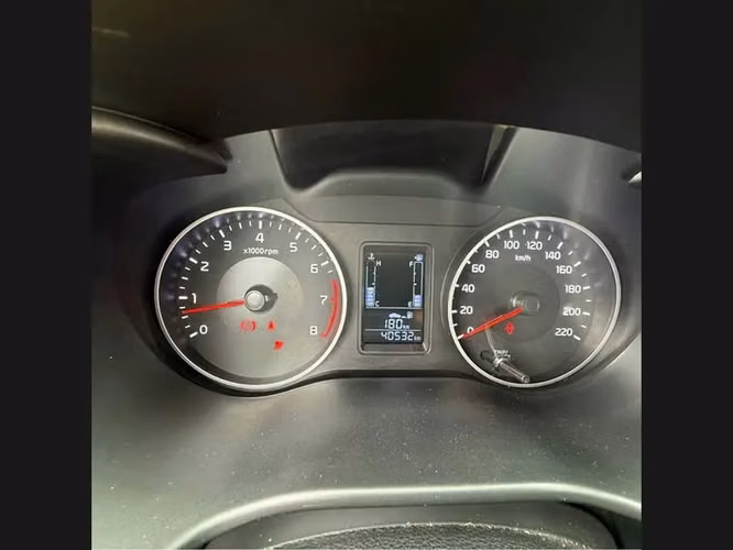 KIA SOLUTO  2025 - Imagen 8