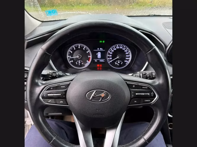 HYUNDAI SANTA FE  2019