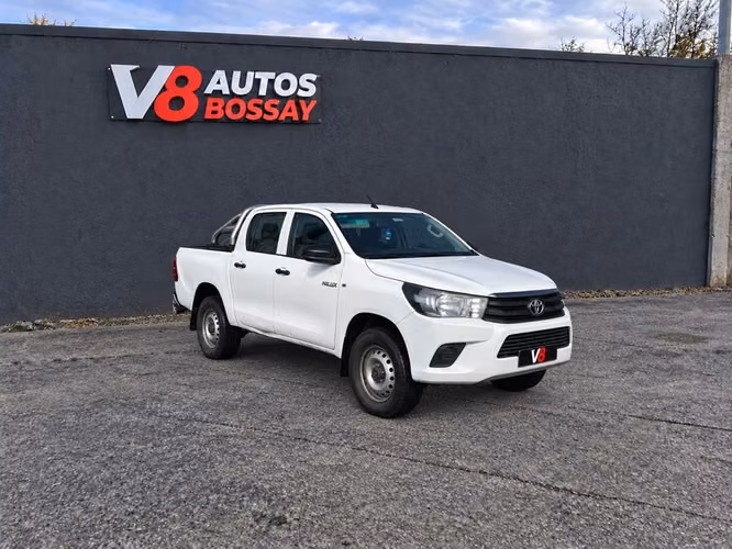 TOYOTA HILUX  2017