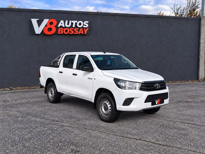 TOYOTA HILUX  2017