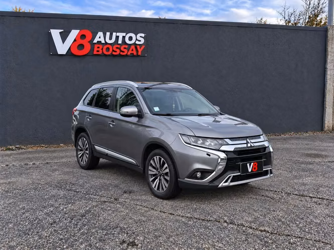 MITSUBISHI OUTLANDER  2022