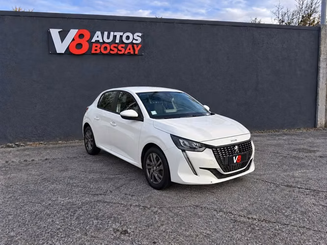 PEUGEOT 208  2022