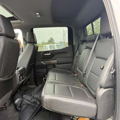 CHEVROLET SILVERADO LTZ 2019 - Imagen 11
