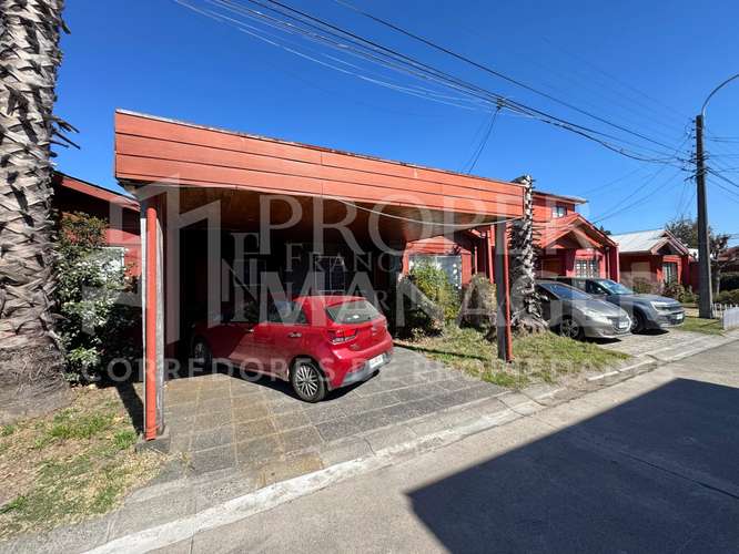 Casa 160m² en Barrio Barcelona – Pasaje Los Pirineos, Chillán.