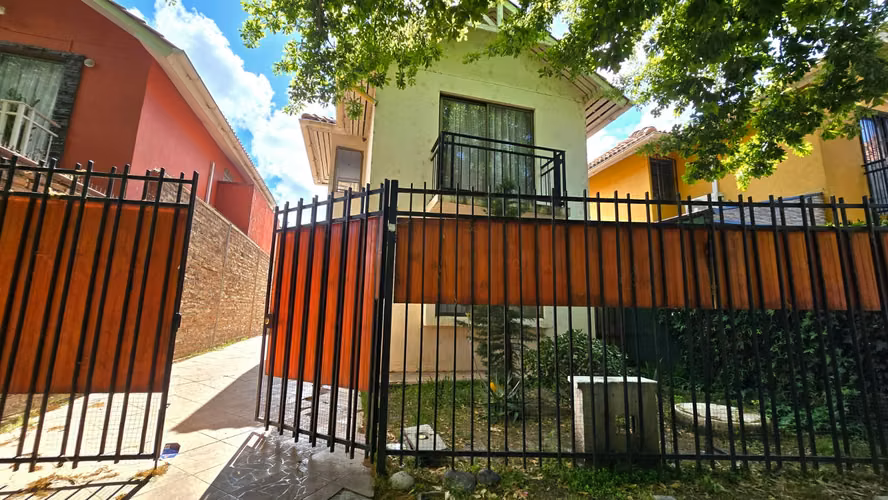 Se Arrienda Casa en Comuna de Peñaflor Valle del Sol