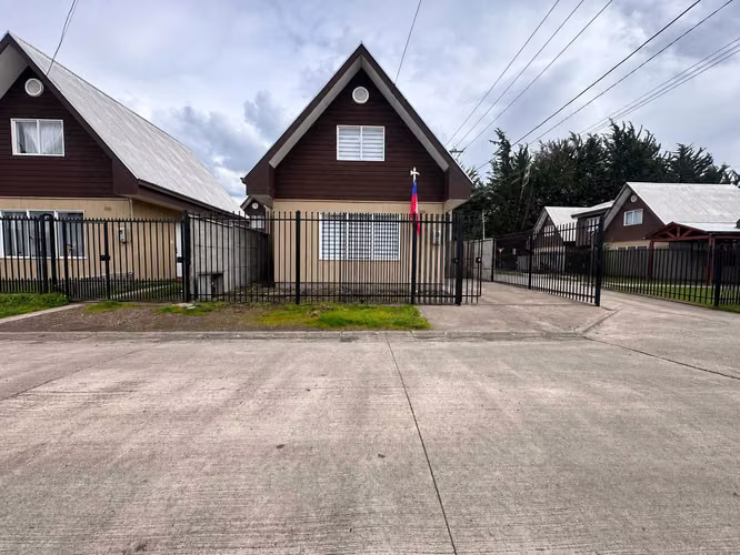 ARRIENDO CASA NUEVA Y SIN USO – PILLANLELBUN (185300)