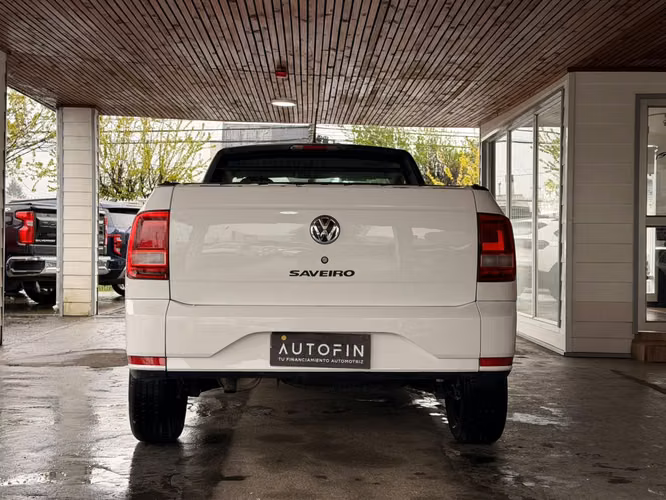 VOLKSWAGEN SAVEIRO CABINA SIMPLE MOTOR 1.6 MECANICA AÑO KM UNICO DUEÑO - Imagen 3
