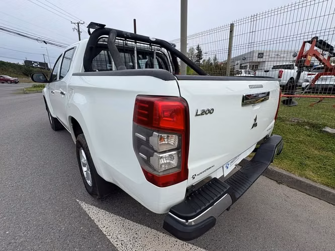 MITSUBISHI L200 2023 - Imagen 5